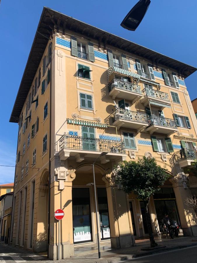 Columbus Apartment Chiavari Εξωτερικό φωτογραφία